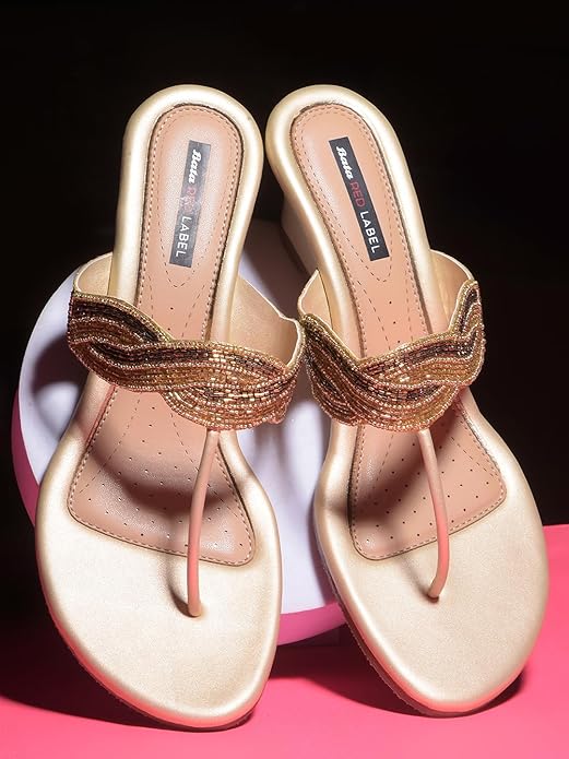 Marie Claire Sherry Wedge TH E Women Casual Slipper in Gold